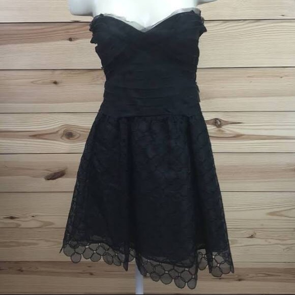 HOST PICK BCBG MaxAzria • Sweetheart Black Dress